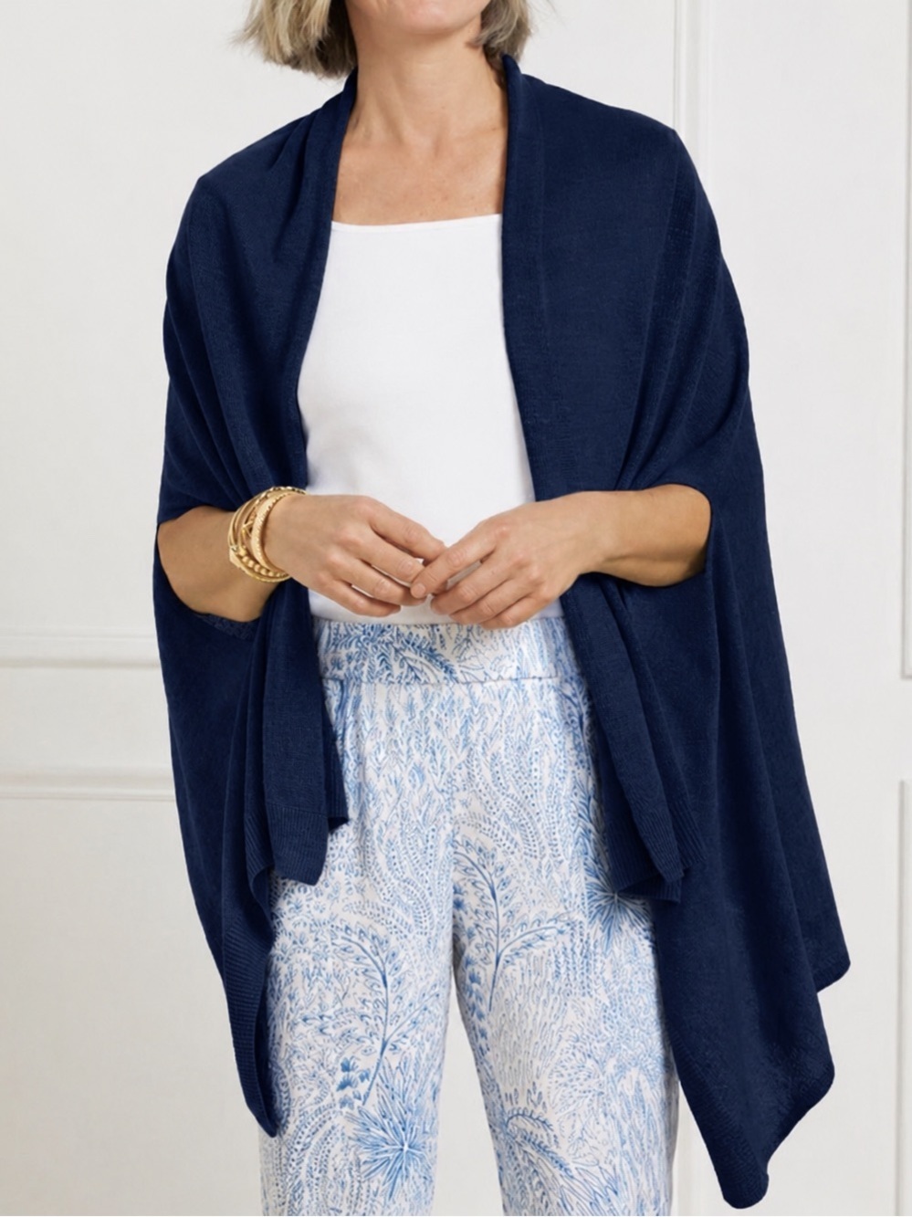Talbots Women’s xs/s Linen Blend Travel Ruana Wrap With Arm Holes navy blue